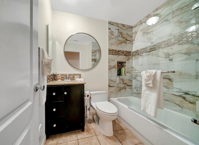 Building Photo - 19301 Lavi Ct