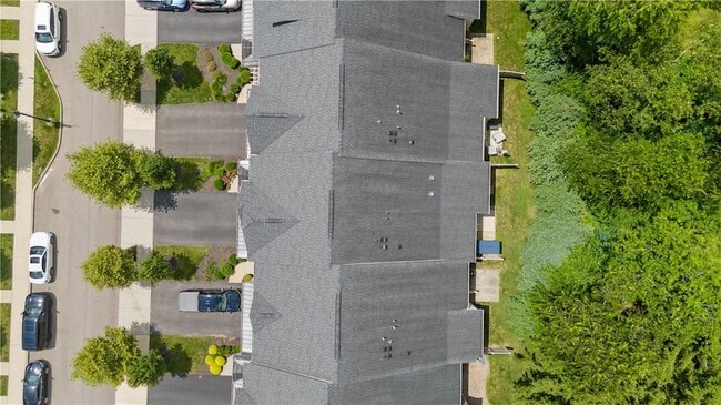 Building Photo - 433 Fairmont Dr