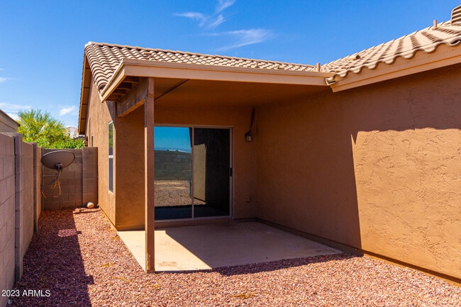 Building Photo - 36532 W Barcelona Ln