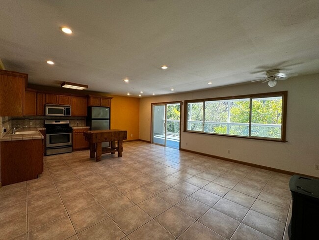 Building Photo - 1843 Square Foot River Front two level hom...
