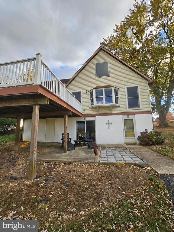 Building Photo - 82 Basin Rd