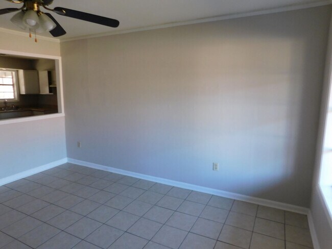 Building Photo - 7310 Susie Ln
