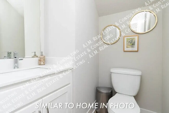 Building Photo - 6957 Poppy Ct