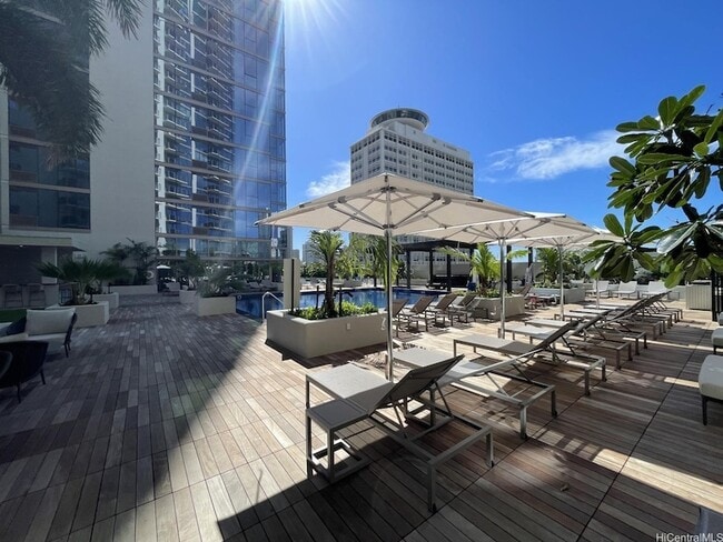 Building Photo - 1388 Kapiolani Blvd