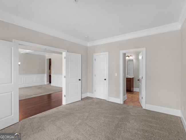 Building Photo - 185 Regency Pl