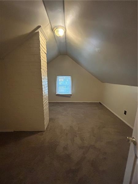 Building Photo - 258 N Cherry Ave