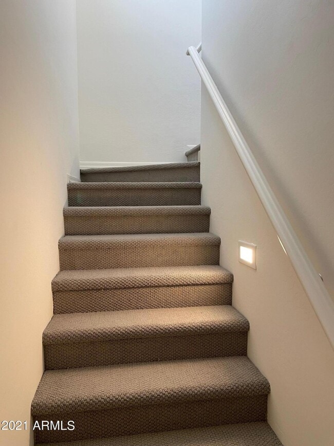 Building Photo - 1964 W Kinfield Trail