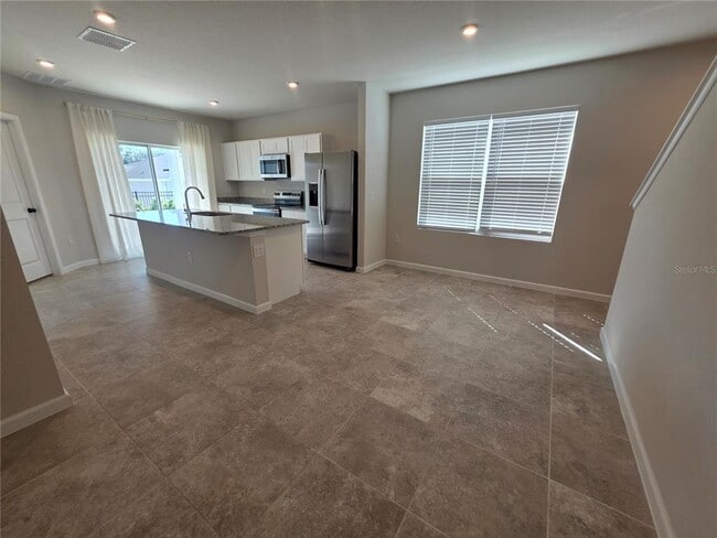 Building Photo - 1210 Port Blue Wy