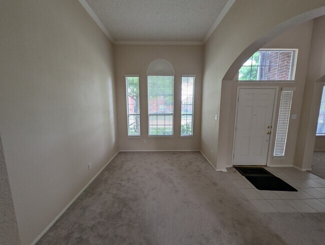 Building Photo - 1433 Fieldstone Dr