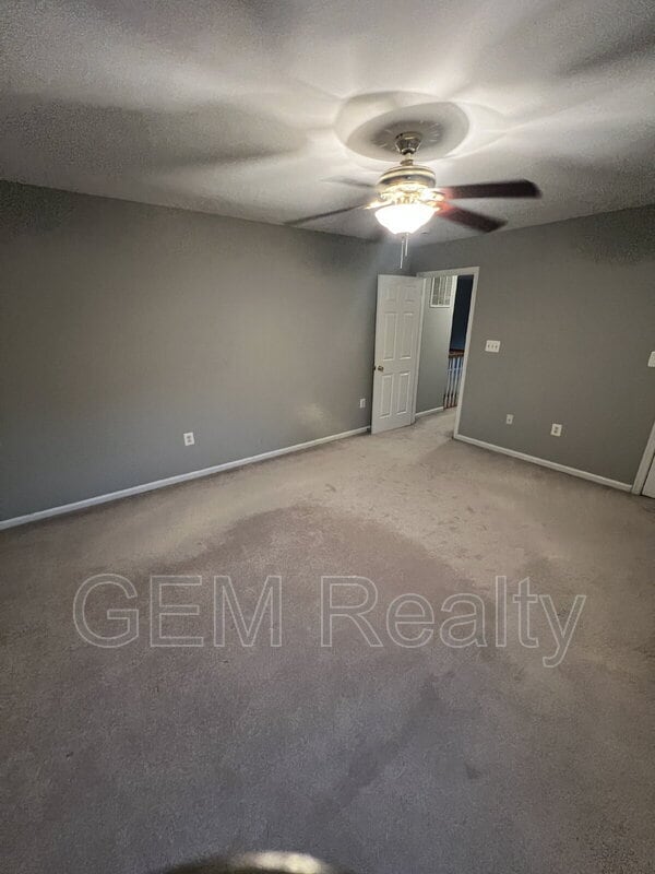 Building Photo - 11 Maggie Ct