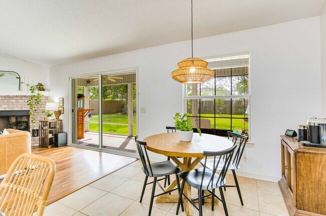 Building Photo - Available first week of May!