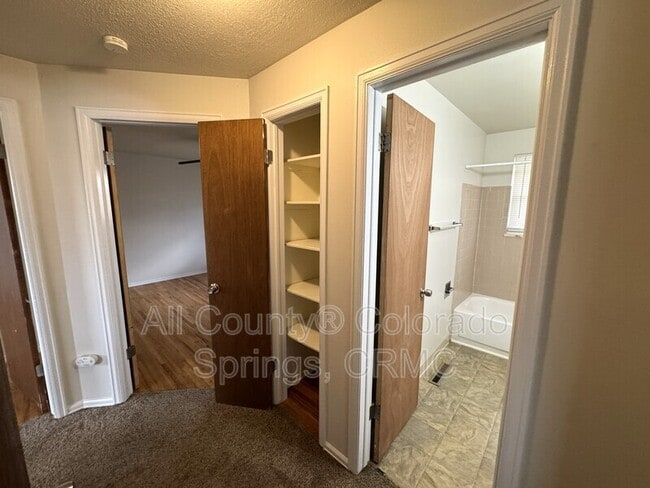 Building Photo - 3635 Garland Ct