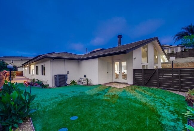Building Photo - Beautiful house in heart of Point Loma