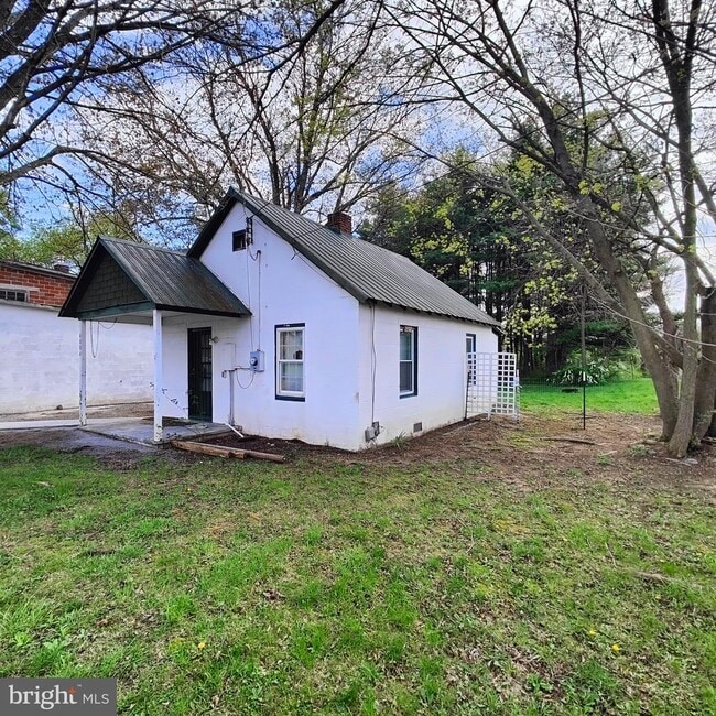 Building Photo - 4884 Charles Town Rd