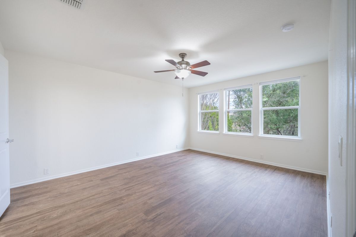 Building Photo - 2619 Amethyst Dr