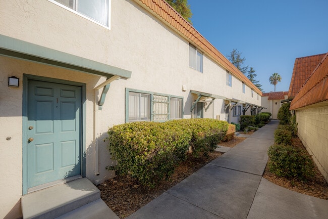 Parkview EXT5 (1) - Parkview Apartments