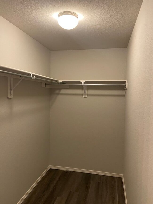 Building Photo - Three Bedroom | Two Bath Home in Conrad Court