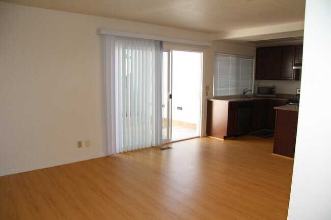 Building Photo - Mission San Jose – 2 Bed / 2 Bath | $3,800/month