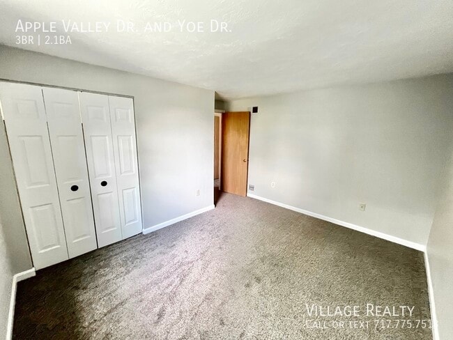 Building Photo - 914 Apple Valley Dr
