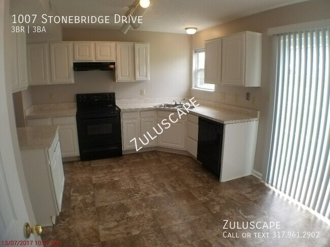 Building Photo - 3 bed, 2.5 bath home in Anderson!!
