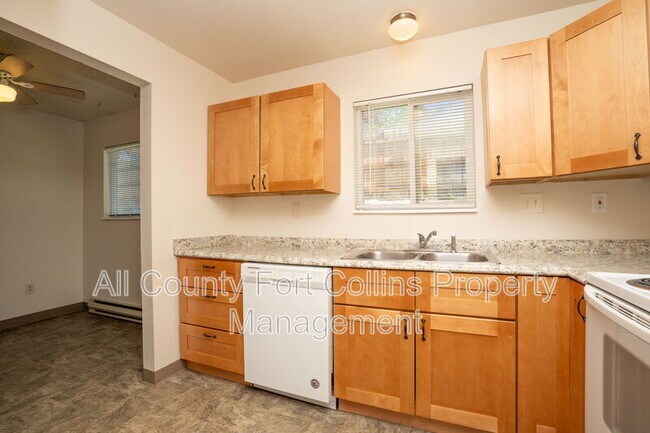 Building Photo - 1716 Erin Ct