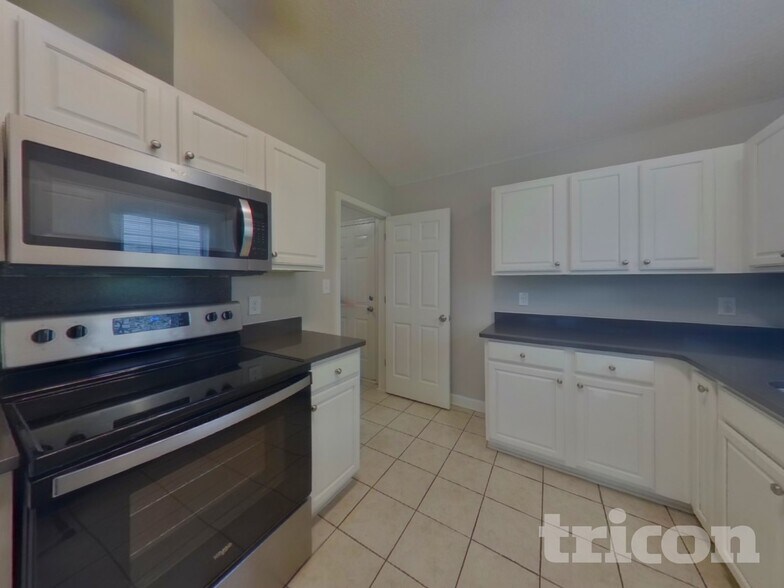 Building Photo - 967 Ashland Ave