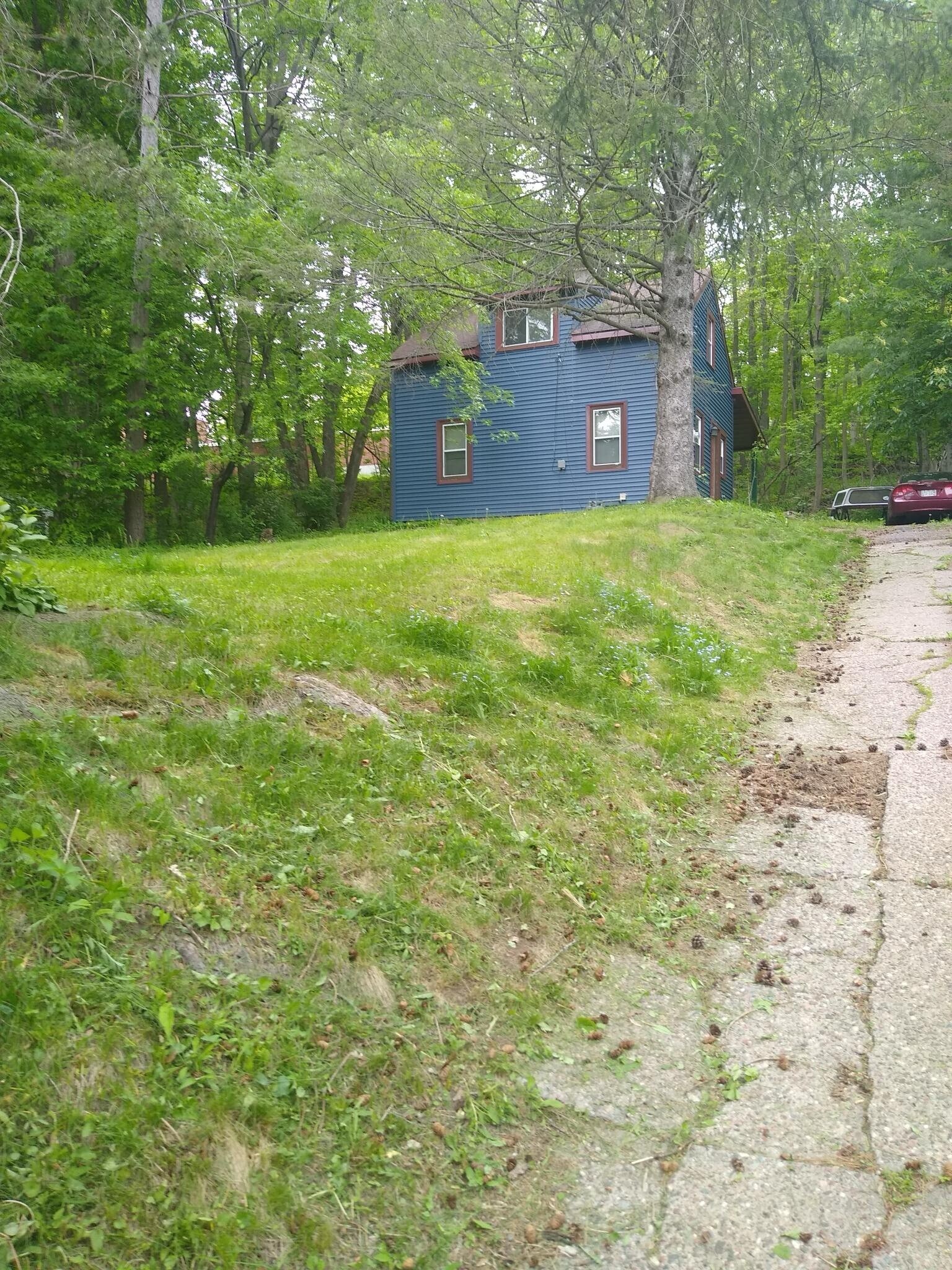 Building Photo - 816 Brown St