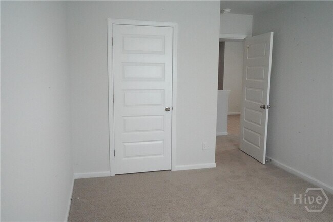 Building Photo - 418 Coconut Dr