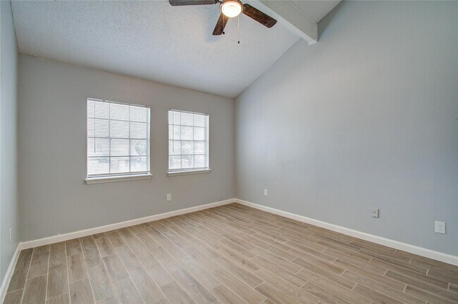 Building Photo - 810 Dunson Glen Dr