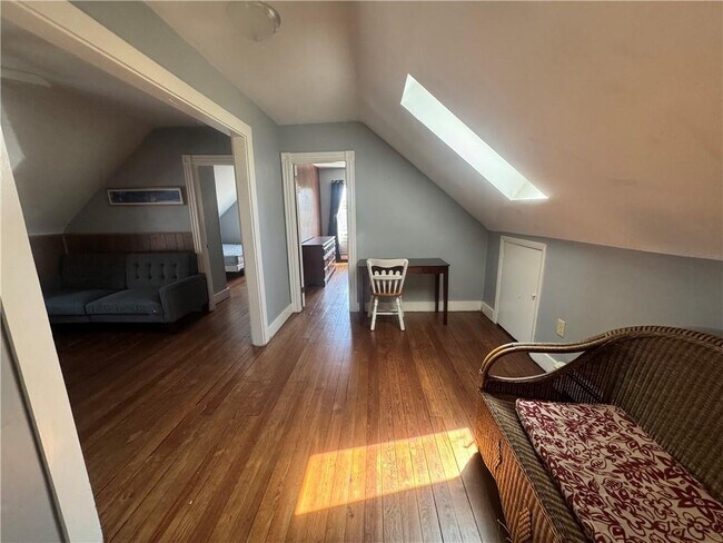 Building Photo - 60 Berkeley Ave