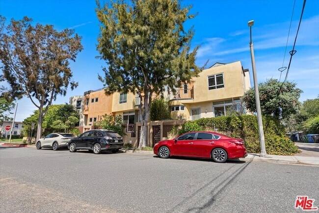 Building Photo - 2301 10th St