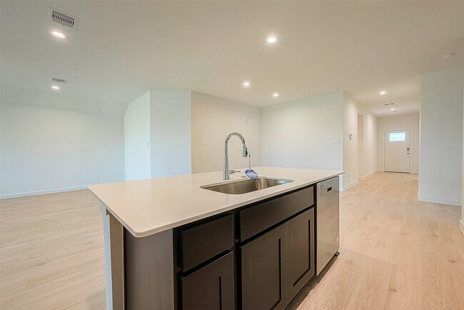 Building Photo - 4210 Harvest Creek Cr