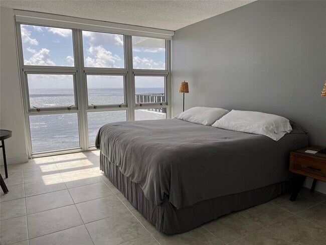 Building Photo - 531 N Ocean Blvd
