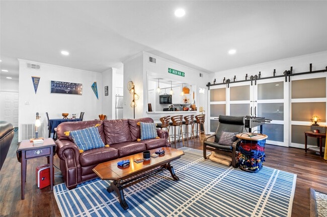 Building Photo - 18809 Egret Bay Blvd