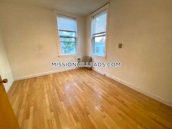 Building Photo - 55 S Huntington Ave