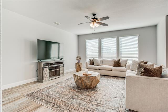 Building Photo - 1212 Porter Ln