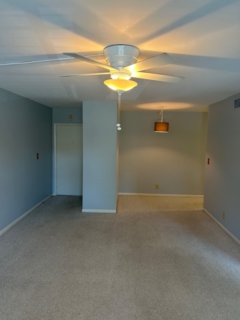 Building Photo - 124 NE 19th Ct