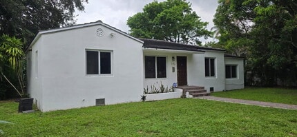 Building Photo - Northwest 98th Street, Miami Shores, FL 33...