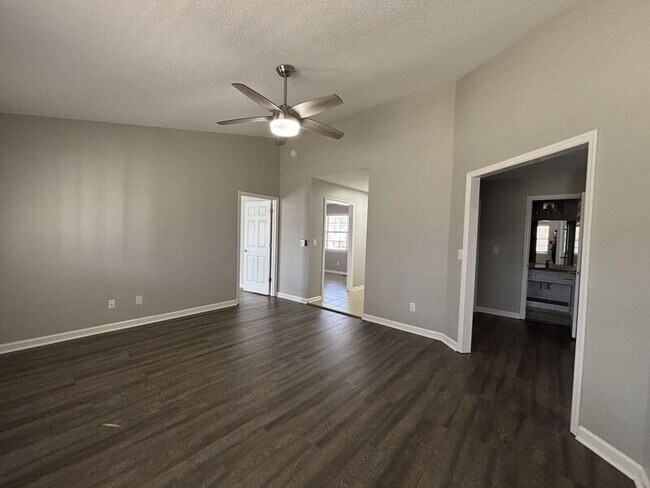 Building Photo - 88 Cedar Tree Ln