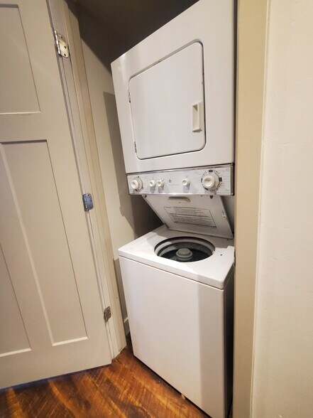Laundry Closet with Washer/Dryer - 1432 W Telegraph Hill Dr