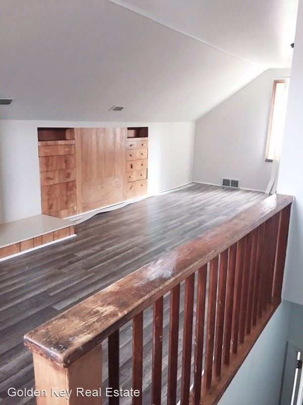 Building Photo - 3 br, 2 bath House - 20176 Binder St.