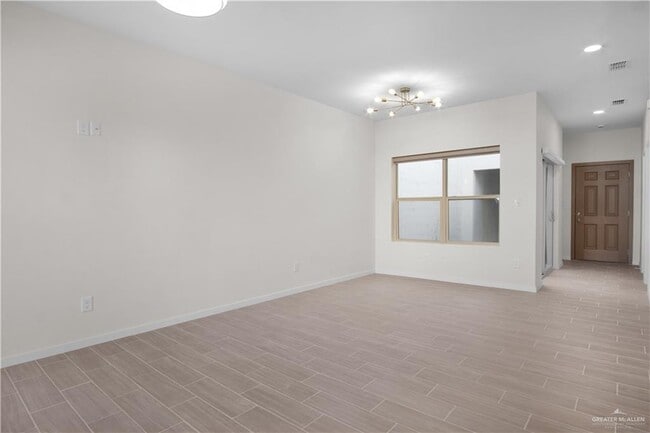 Building Photo - 16 N 5th St