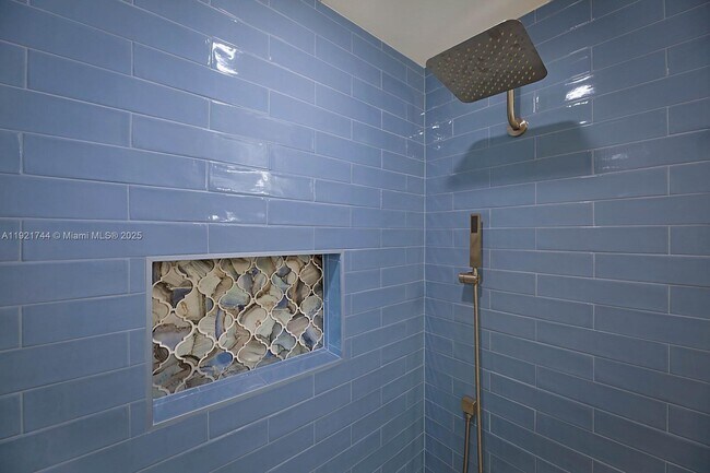 Building Photo - 1420 Ocean Way