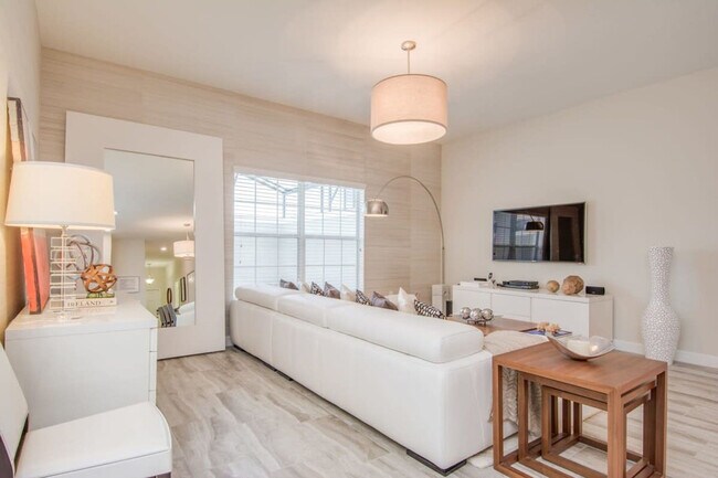 Building Photo - 3191 Pequod Pl