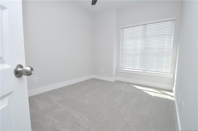 Building Photo - 8514 Silsbee Dr