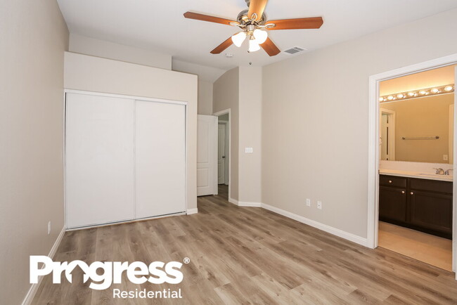 Building Photo - 5238 Olive Dale Ct