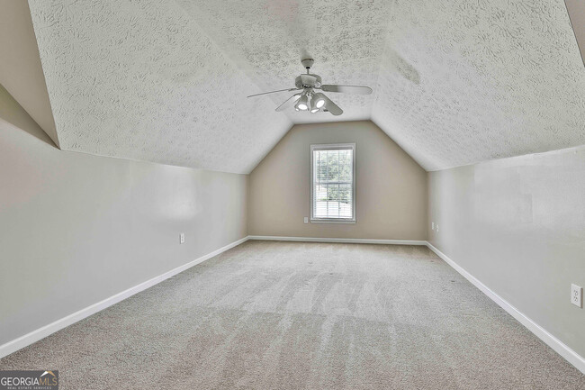 Building Photo - 45 Wildflower Cir
