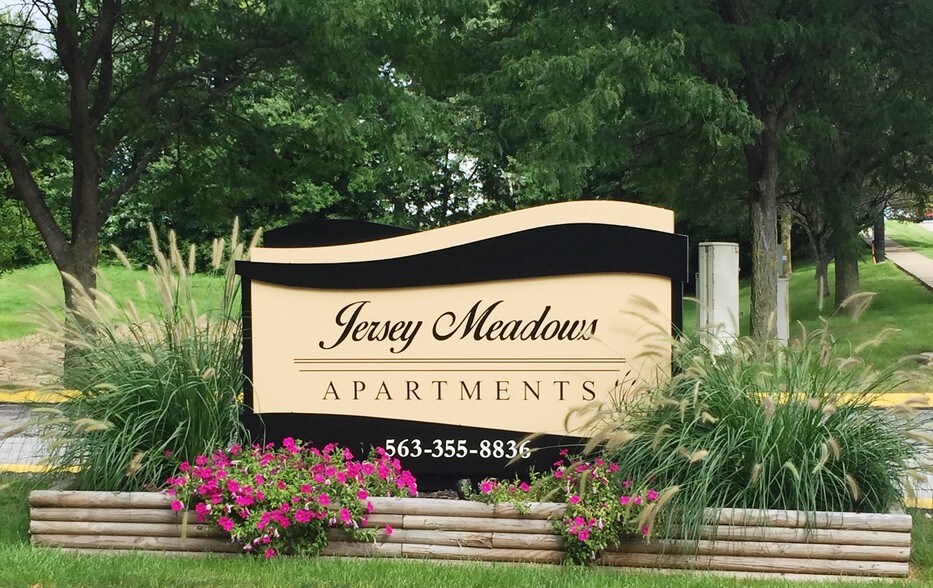 Jersey Meadows Davenport, IA Apartment Finder
