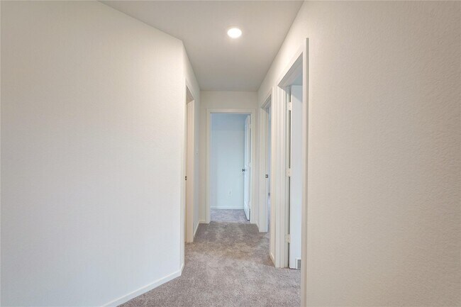 Building Photo - 17914 Becker Lndg Dr
