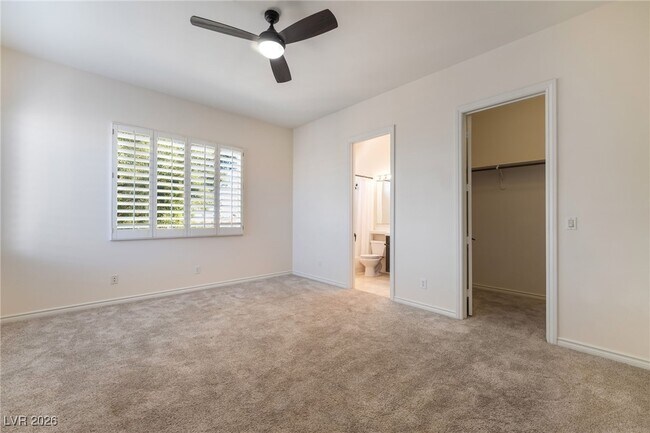 Building Photo - 904 Pont Chartrain Dr